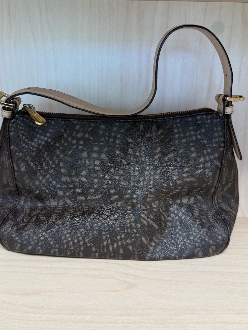 Michael Kors Dark Brown MK Logo Shoulder Bag - Picture 2 of 6